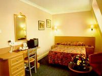 A double room at Days Inn Westminster