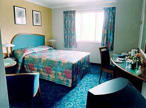 A double room at Comfort Inn Heathrow