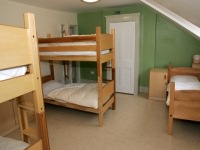 YHA London Earls Court Dorm Room